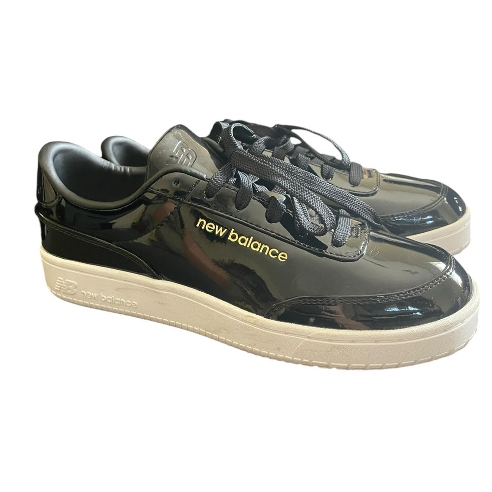 New Balance‎ Court Ally Black Patent Leather Sneakers Size 8 Womens EUC Rare